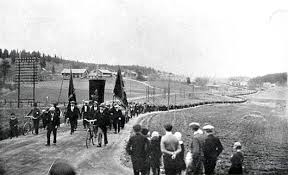 Våren 1931 strejkade arbetarna i ådalen i ångermanland. Adalshandelserna 1931 Aret Runt Historia So Rummet