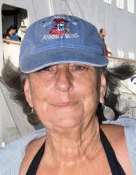 What hats provide good face coverage and withstand wind?