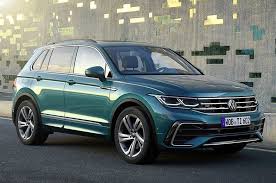 Volkswagen Reveals The New 2021 Tiguan Suv India Bound In 2020 Volkswagen Volkswagen Touareg Suv