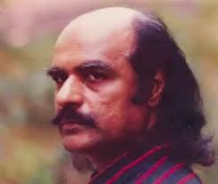 ഇന്ന് അച്ഛന്റെ ഓർമ്മദിനം. ഫോട്ടോ എടുക്കുന്നതിലോ അത് ആൽബങ്ങളിലാക്കി  സൂക്ഷിക്കുന്നതിലോ അച്ഛൻ ഒരിക്കലും ശ്രദ്ധ കാട്ടിയിരുന്നില്ല ...