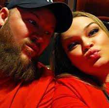 Are kids allowed at baby showers?