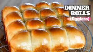 Awalnya sih karena dirumah ada baking pan (tulban) yang nganggur dan gak pernah dipake. Dinner Rolls Eggless Culinary Arts Baking Youtube