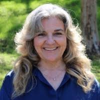 Tessa Jacobs's Instagram, Twitter & Facebook