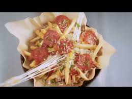 Introducing bp's #bpsummerplayoffs coaching strategy: Pizza Poutine At Boston Pizza Youtube
