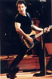 Bruce springsteen's net worth is an estimated $500 million. Bruce Springsteen How Much Is The Boss Worth
