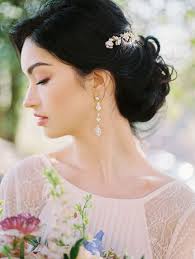 The Perfect Fall Bouquet with Timeless Veil Portraits