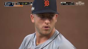 Marlon Wakefield's Instagram, Twitter & Facebook