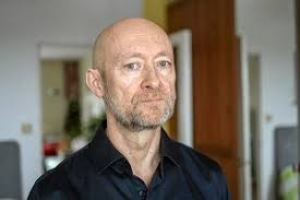 Żabka zachęca do nadmiernego spożywania alkoholu? Krajowe Centrum  Przeciwdziałania Uzależnieniom zawiadamia prokuraturę