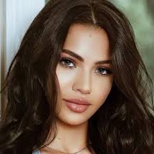 veronica Araujo Contact Info