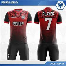 Print on demand gambar dicetak sesuai pesanan menggunakan teknologi dtg (direct to garment) terbaru dengan tinta import dari amerika. Desain Baju Futsal Warna Merah Hitam Digital Printing Vendor Jersey Printing