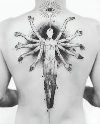 Although tattoos age as the skin changes, the woman's back resists aging very well. 30 Impressive Back Tattoos That Are Masterpieces Bored Panda