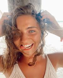 ABIGAIL BETH (@abbyymonroee) • Instagram photos and videos