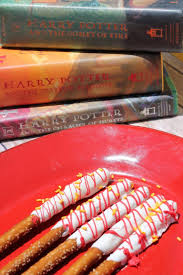 Easy Harry Potter Pretzel Wands Recette Harry Potter Harry Potter Gateau Faire De La Biere