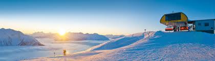Auf einer höhe von 3440 meter befindet sich diese webcam mit blick auf das café am pitztaler gletscher. Webcam Video Gruppenreisen Pitztal