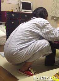 エロくない家庭内盗撮 (14) - 変態パパ | 素人投稿アルバム