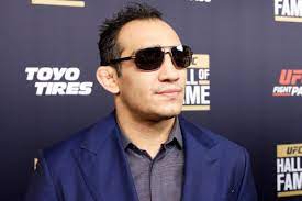 Впервые в ufc он проиграл два раза подряд. Toni Fergyuson Ufc Predlagala Mne Stat Zamenoj Dlya Boya Habiba I Pore No My Ne Dogovorilis