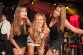 Throw a barbecue or party in which guests bring a friend that no one in the group knows. Bangkok Dating Guide Best Places To Meet Women Travel Tips Expat Kings