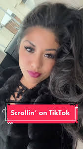 Vivian Larson's Instagram, Twitter & Facebook