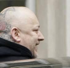 Zudem hatte boy george, der mit bürgerlichem namen george o'dowd heißt, ihn mit einer metallkette geschlagen. Nach Gefangnisaufenthalt Boy George Plant Ein Comeback Mit Culture Club Welt