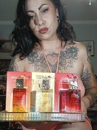 Back to Reality 🩵 Close Ups So after posting as many days as I could  before Halloween, I definitely have enjoyed getting back into the swing of  things with being a little