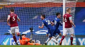 Both teams will miss a number of key players after a busy summer but that should not affect the sparkle of this game. The First Three Points Tukle Chelsea Open The Nest 2 0 Burnley Goal Com World Today News