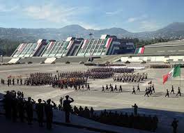 Galeria De Clasicos De Arquitectura Heroico Colegio Militar Agustin Hernandez Manuel Gonzalez Rul 8 Heroico Colegio Militar Colegios Militares Arquitectura En Mexico