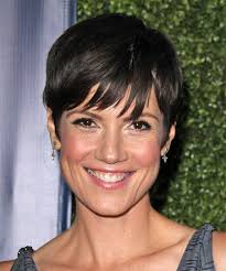 Zoe Mclellan Short Straight Black Hairstyle Short Hair Styles Zoe Mclellan Short Straight Hair