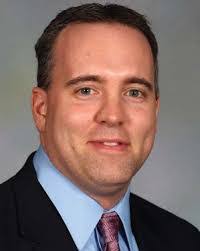 Douglas Shea's Instagram, Twitter & Facebook