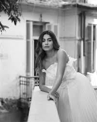 وأعربت ميرال ماهيليان عن فخرها كونها جزءًا من هذا اليوم التاريخي، قائلة: Jze2w26fqhy Jm