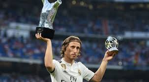 Luka modric walked away with the top prize, however we take a look at where 'france football' ranked the other 29 best players in the world. Ballon D Or 2018 Does Luka Modric Deserve It