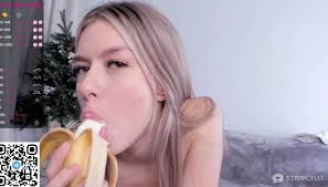 Pureandinnocenta  EileenHarve gag on banana and cream