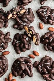 Dark Chocolate Almond Clusters Peanut Butter Plus Chocolate Recipe Sugar Free Dark Chocolate Chocolate Almonds Clusters Almond Clusters