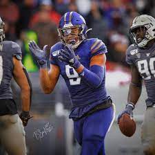 Young liked the tampa bay buccaneers taking washington edge rusher joe tryon at no. Joe Tryon Shoyinka On Twitter Need Some Alternate Jerseys All Black Would Be Tough