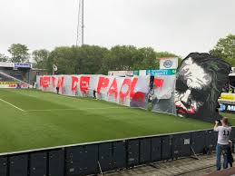 Terwijl de spelers het veld. Ultrassnl On Twitter Telstar De Graafschap Vanmiddag Play Offs 10 05 2018 Sfeeractie Van De Supporters Van De Graafschap Awaydays Telgra Ultras Jupilerleague Fans Https T Co 5ywleiqw79
