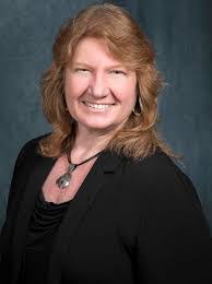 Tracy Larkin's Instagram, Twitter & Facebook