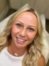 Is there anyone who does Microblading in Gulfport?