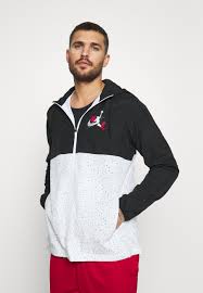 Faites vos choix de coupe vent femme parmi les produits de nombreuses marques et boutiques en ligne ► ► coupe voir le produit. Jordan Windwear Veste Coupe Vent Black White Gym Red Noir Zalando Fr