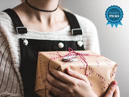 Was Schenken Die Besten Geschenkideen Fur Frauen Business Insider