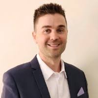 60+ perfiles de «Dane»