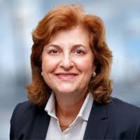 Mike Pavlov's Instagram, Twitter & Facebook