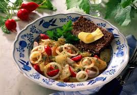 Harzer Kase Salat Rezept Lecker Rezept Kase Salat Kasesalat Rezepte Harzer Kase