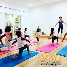 Proprio per questo yoga academy è sia per chi si trova a muovere i primi passi nel mondo dello yoga. Mayi Yoga Academy Seri Kembangan