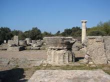 Olympia war die kultstätte des zeus und eine der größten sehenswürdigkeiten des altertums. Zeustempel Olympia Wikipedia