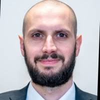 3400+ profils pour “Borgo”