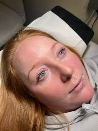 What's the difference between dark brown and chestnut in brow shade? Thanks  xx