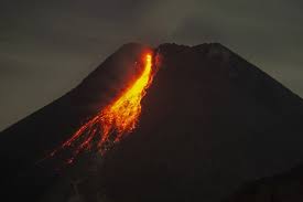 Volcanoes mauna loa, which last erupted in 1984, and kilauea, which last erupted continuously from 1983 to 2018, prompt over a million a hike up diamond head is a must if you're staying in honolulu. Asia Album Indonesia S Most Active Volcano Erupts