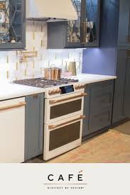 Your Kitchen Is A Reflection Of You It S Time To Redefine Your Space With Appliances That Deliver Super White Kitchen Appliances Modern Kitchen Kitchen Design
