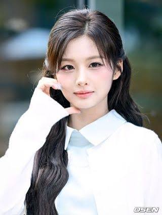 설윤(엔믹스) 사진
