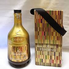 Order hennessy vsop online at discounted price now. Limited Edition Hennessy V S O P Gold Empty Bottle With Box Shopee Malaysia