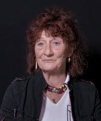 Jane Rainey's Instagram, Twitter & Facebook